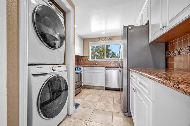 44 Rainwood, Aliso Viejo, CA 92656