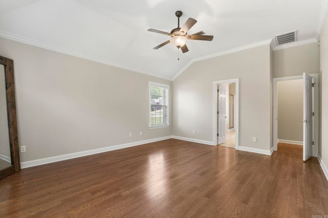 130 Lakeland Drive, Cabot, AR 72023