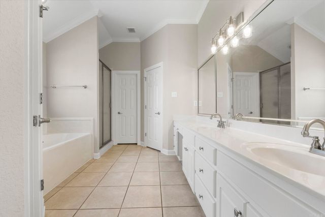 130 Lakeland Drive, Cabot, AR 72023