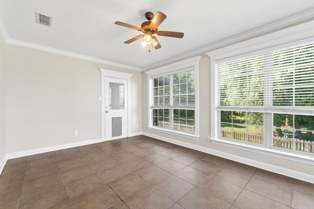 130 Lakeland Drive, Cabot, AR 72023