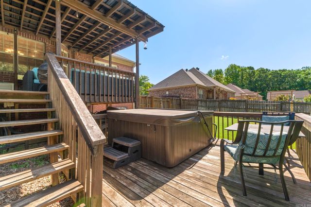 130 Lakeland Drive, Cabot, AR 72023