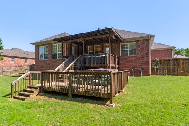 130 Lakeland Drive, Cabot, AR 72023