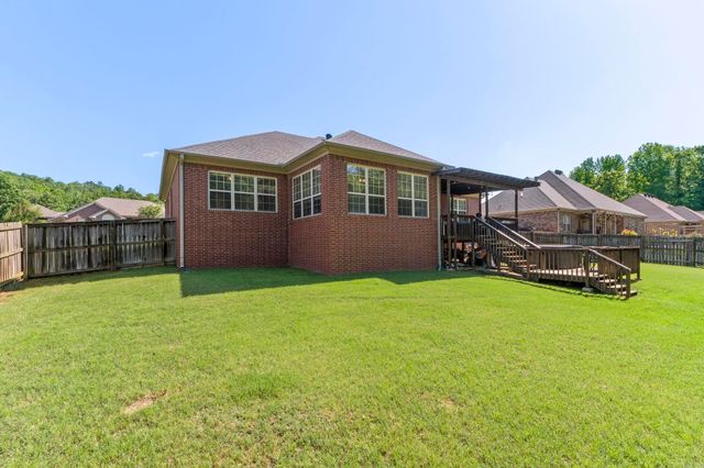 130 Lakeland Drive, Cabot, AR 72023