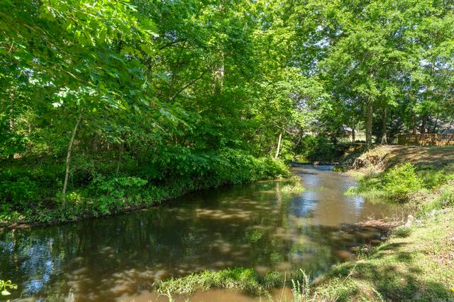 130 Lakeland Drive, Cabot, AR 72023