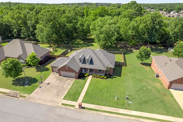 130 Lakeland Drive, Cabot, AR 72023
