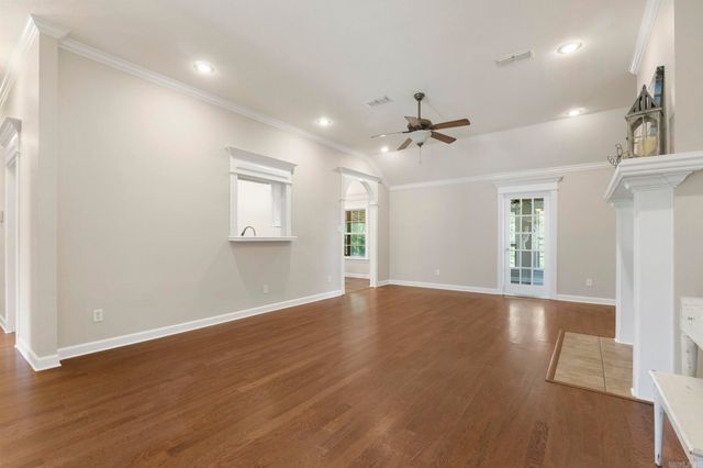 130 Lakeland Drive, Cabot, AR 72023