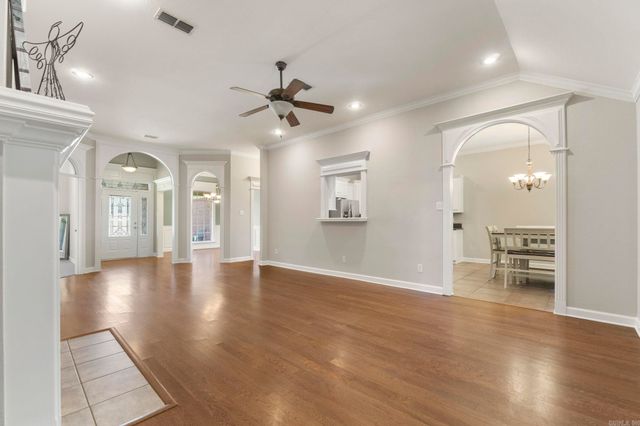 130 Lakeland Drive, Cabot, AR 72023