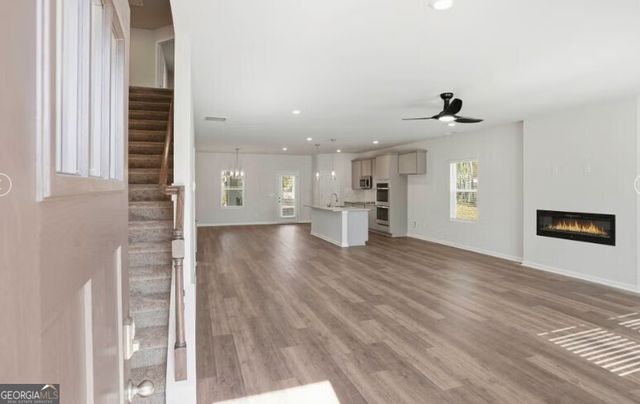 1555 Sungrown Way, Mcdonough, GA 30253