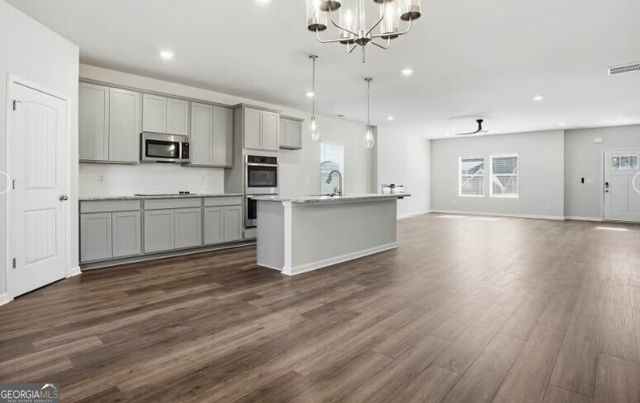 1555 Sungrown Way, Mcdonough, GA 30253