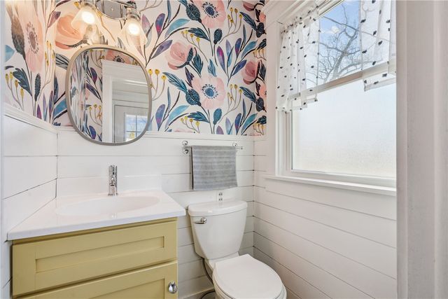 535 Forest Drive SE, Cedar Rapids, IA 52403