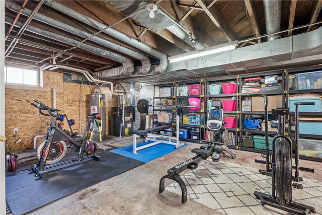 535 Forest Drive SE, Cedar Rapids, IA 52403