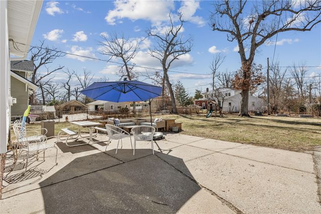 535 Forest Drive SE, Cedar Rapids, IA 52403