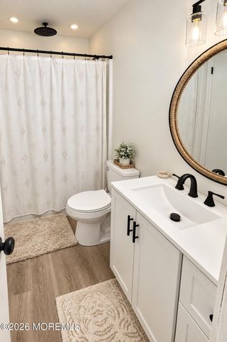 903 Bent Trail 837, Toms River, NJ 08753