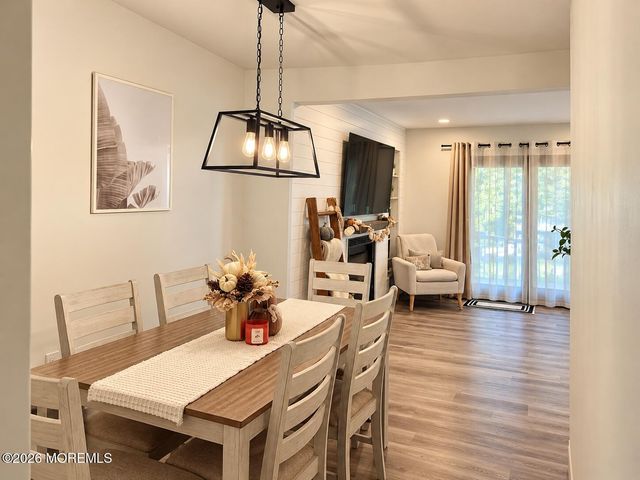 903 Bent Trail 837, Toms River, NJ 08753