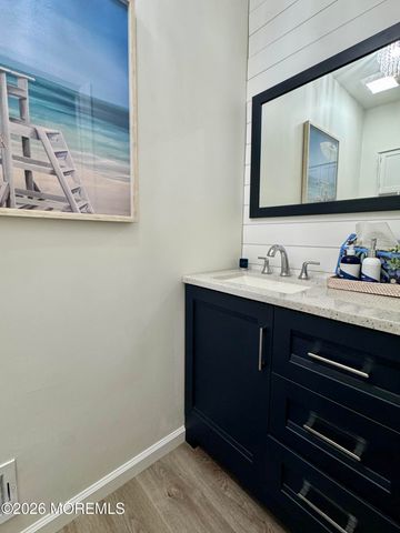 903 Bent Trail 837, Toms River, NJ 08753