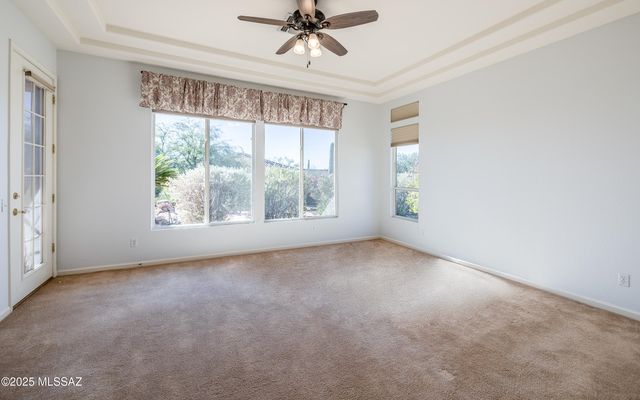 13607 N Gold Cholla Place, Marana, AZ 85658