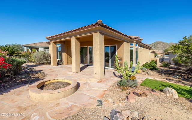 13607 N Gold Cholla Place, Marana, AZ 85658