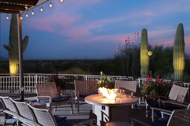 13607 N Gold Cholla Place, Marana, AZ 85658