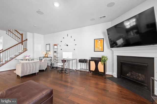 3207 TRIBUNE CT, Hyattsville, MD 20782