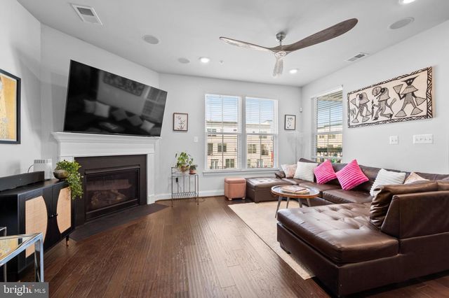 3207 TRIBUNE CT, Hyattsville, MD 20782