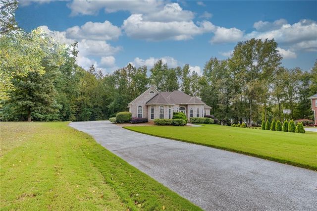 208 Pauline Place, Stockbridge, GA 30281