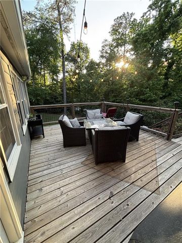 3276 Whitfield Drive, Marietta, GA 30062