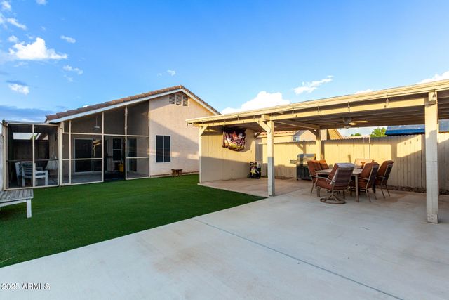 10509 W READE Avenue, Glendale, AZ 85307