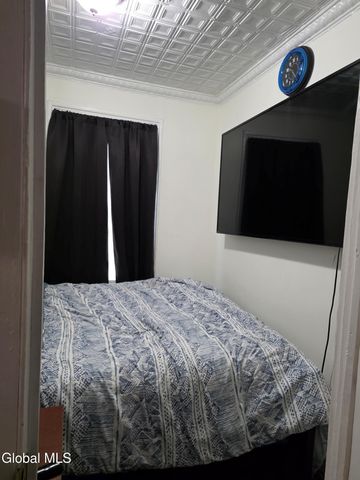 491 2nd Street, Troy, NY 12180