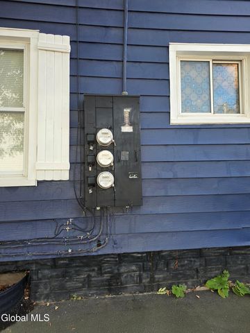 491 2nd Street, Troy, NY 12180