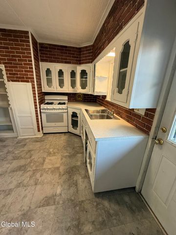 491 2nd Street, Troy, NY 12180