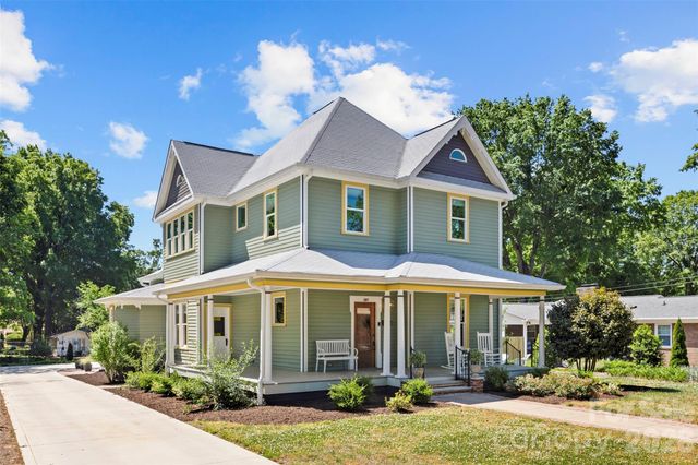 207 W Academy Street, Cherryville, NC 28021
