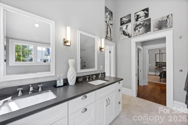 207 W Academy Street, Cherryville, NC 28021