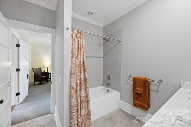 207 W Academy Street, Cherryville, NC 28021