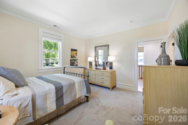 207 W Academy Street, Cherryville, NC 28021