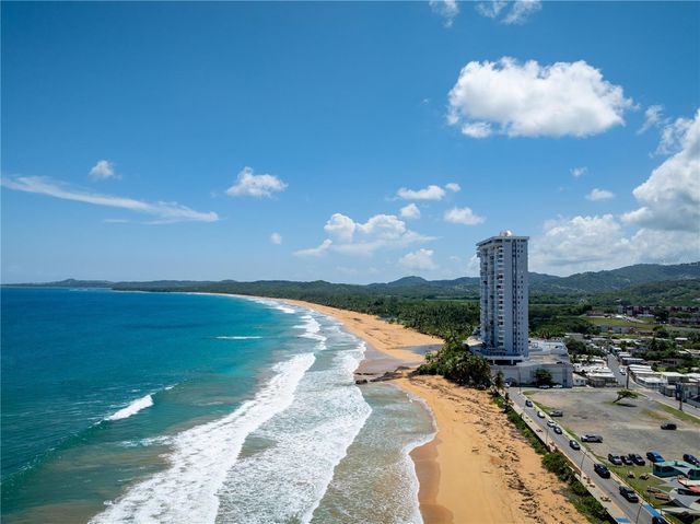 Torre Este CONDOMINIO SANDY HILLS Apt 1E, Luquillo, PR 00773