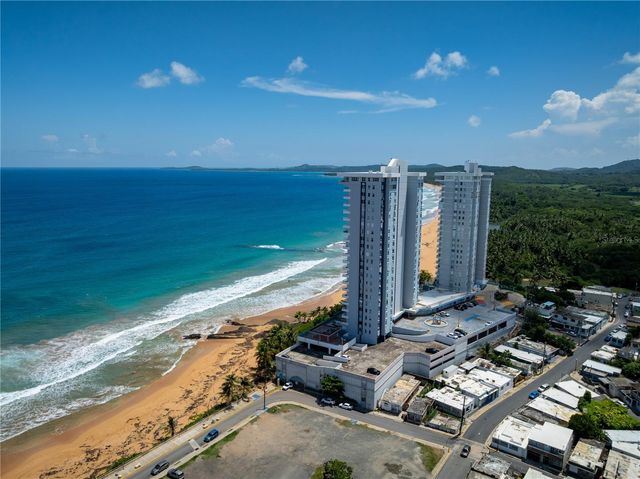 Torre Este CONDOMINIO SANDY HILLS Apt 1E, Luquillo, PR 00773