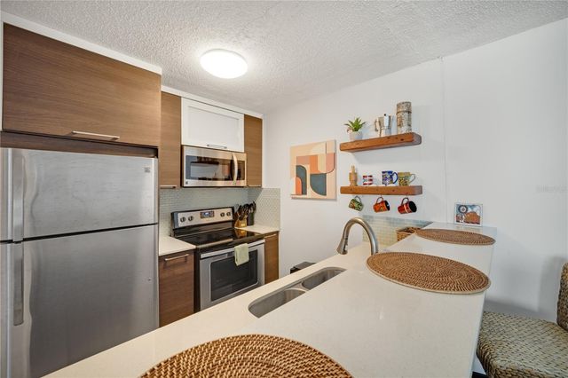 Torre Este CONDOMINIO SANDY HILLS Apt 1E, Luquillo, PR 00773