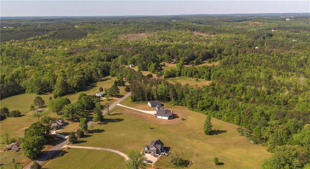 2392 Welcome Road, Roopville, GA 30170