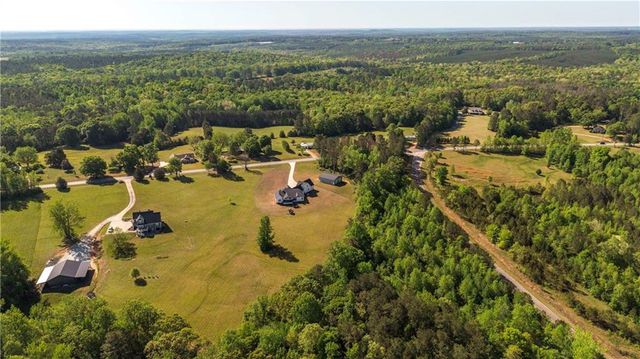 2392 Welcome Road, Roopville, GA 30170