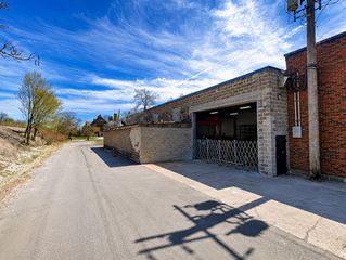 385 N Avers Avenue, Chicago, IL 60624