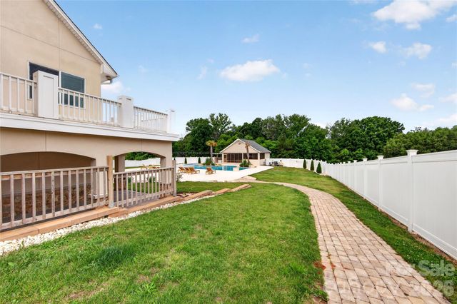 4511 Howey Farms Drive, Waxhaw, NC 28173