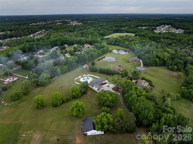 4511 Howey Farms Drive, Waxhaw, NC 28173