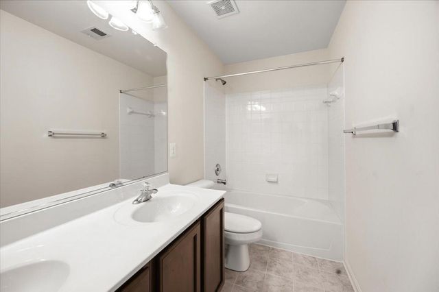 27 SPARKLING BROOK RD, Ranson, WV 25438