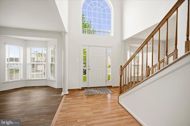 27 SPARKLING BROOK RD, Ranson, WV 25438