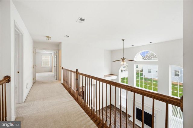 27 SPARKLING BROOK RD, Ranson, WV 25438