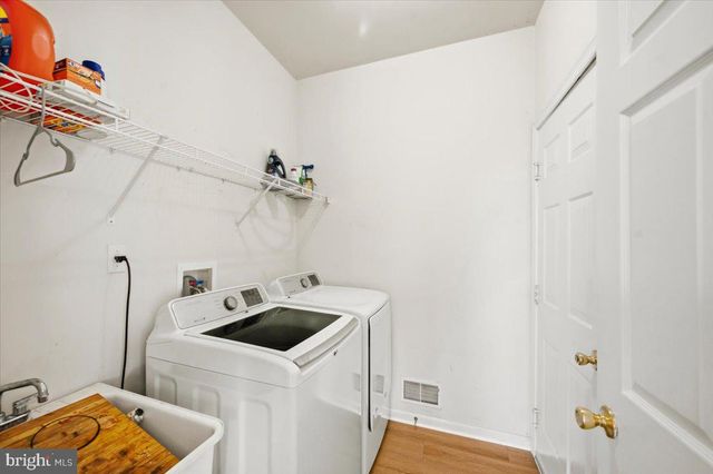 27 SPARKLING BROOK RD, Ranson, WV 25438