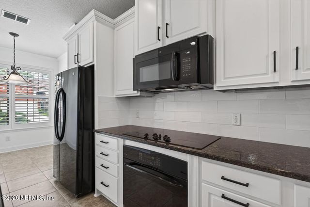 13525 ISLA VISTA Drive, Jacksonville, FL 32224