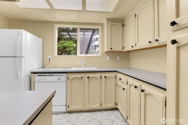 820 Cady Road #H202, Everett, WA 98203