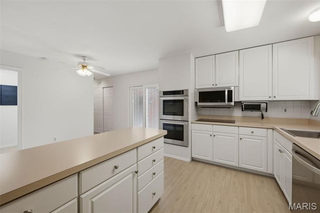 1538 Woodroyal West Drive, Chesterfield, MO 63017