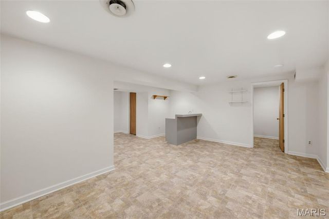 1538 Woodroyal West Drive, Chesterfield, MO 63017